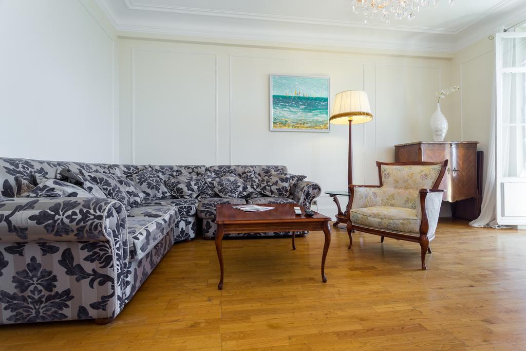 Appartement Claire Deluxe Канни Номер фото