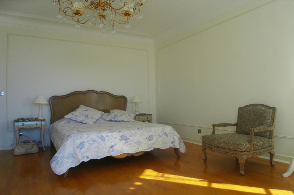 Appartement Claire Deluxe Канни Номер фото