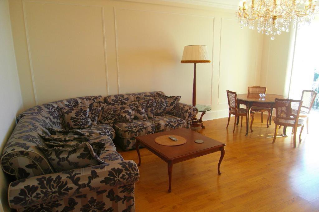 Appartement Claire Deluxe Канни Номер фото