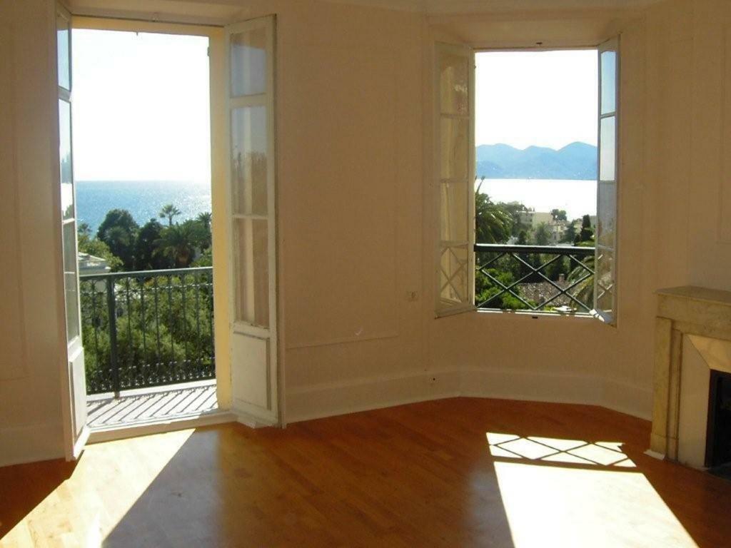 Appartement Claire Deluxe Канни Екстер'єр фото